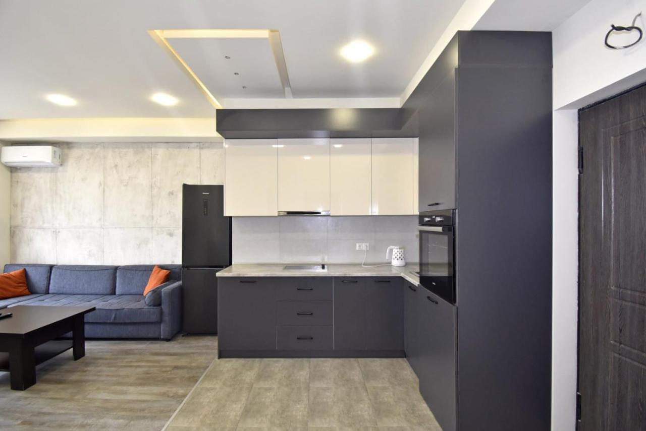 Rent Inn Yerevan On Koghbaci Street Екстер'єр фото
