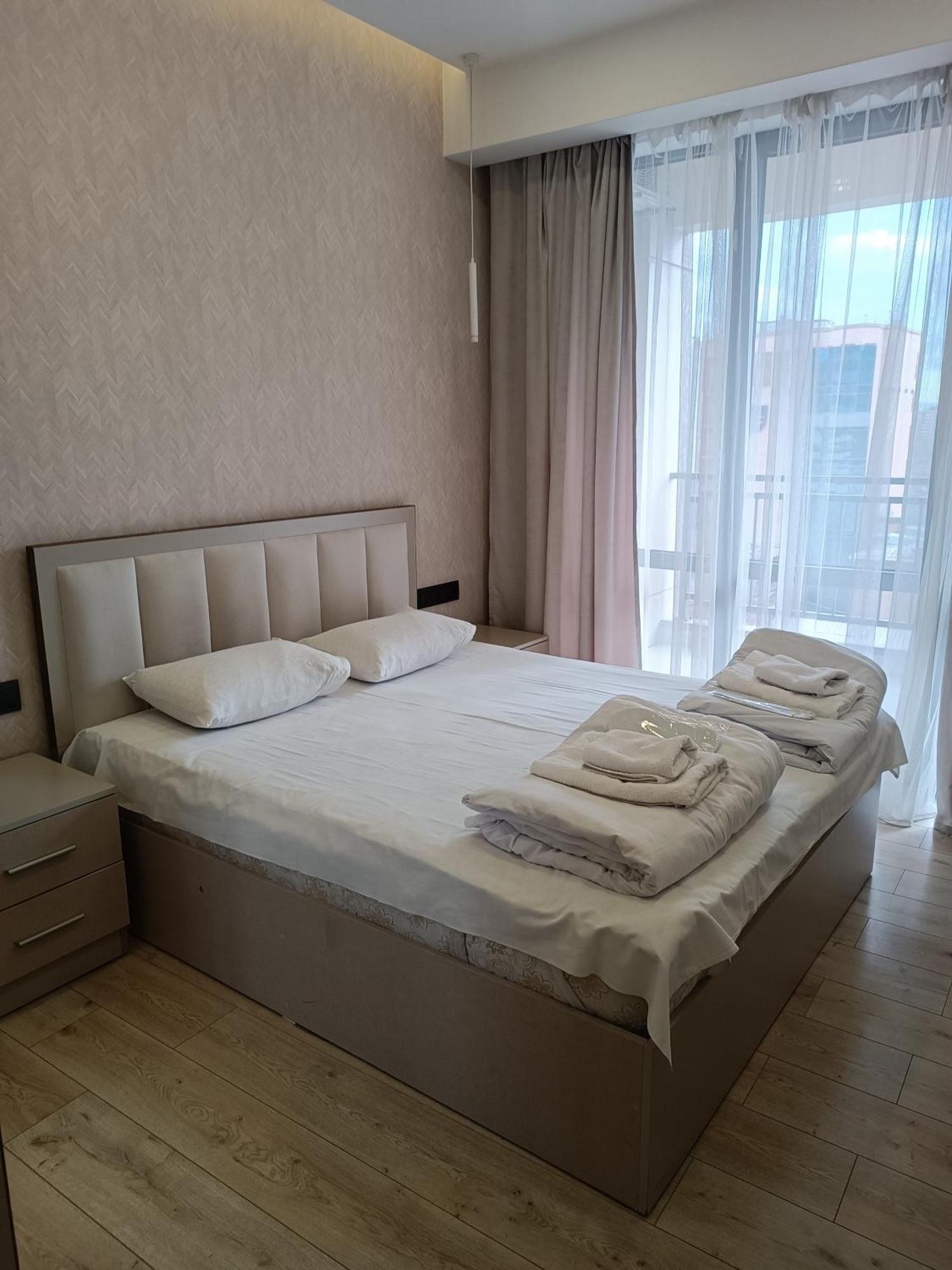 Rent Inn Yerevan On Koghbaci Street Екстер'єр фото